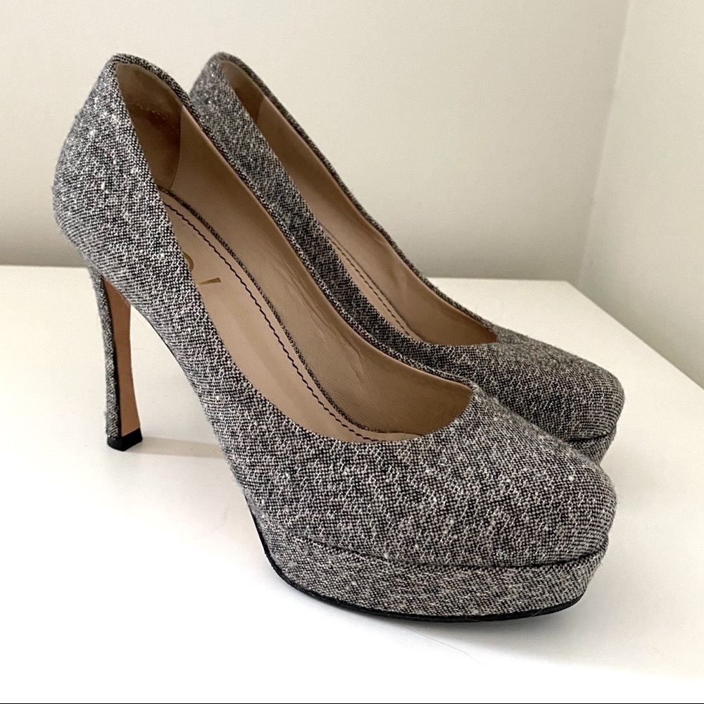 SAINT LAURENT PLATFORM PUMPS